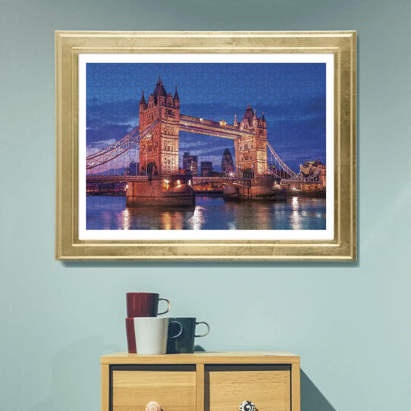 Clementoni - Tower Bridge at Night Jigsaw Puzzle (1000 Pieces)