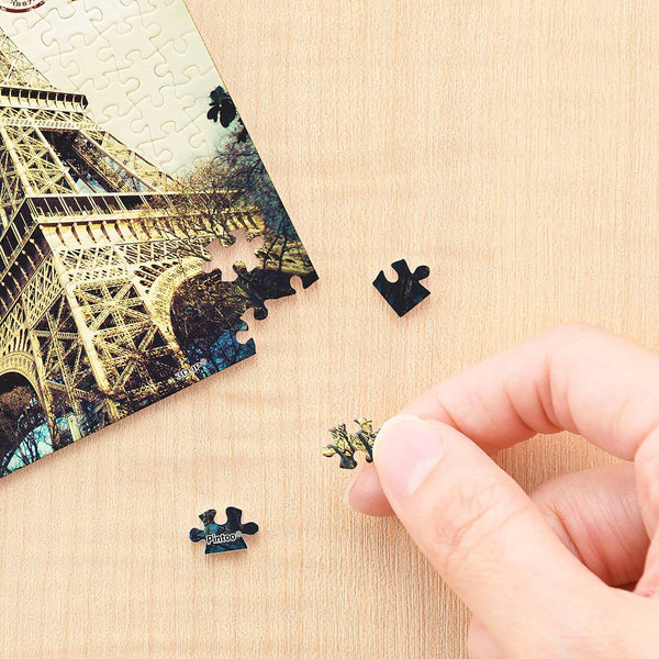 Pintoo - Eiffel Tower In Autumn Plastic Jigsaw Puzzle (150 Pieces)